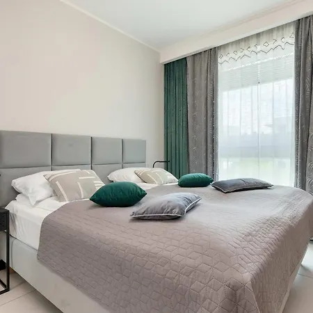 Modern With Parking And Balcony In By Renters * Gdynia