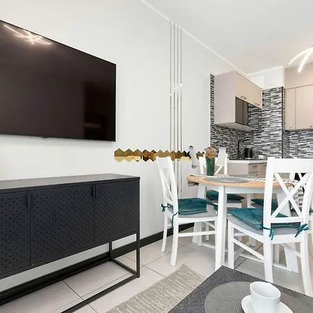 Apartment Modern With Parking And Balcony In By Renters *