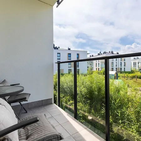 Modern With Parking And Balcony In By Renters *